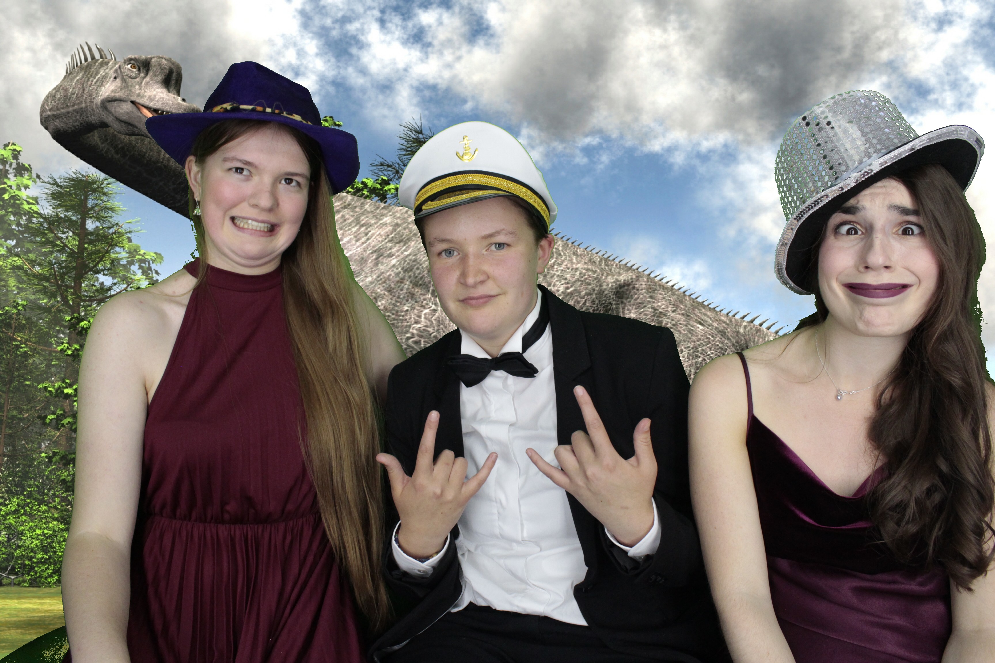 St Gabriel's Leavers 2019 | View more photos from the event at gallery.myphotoboothexperience.co.uk/u/MyPhotoBoothExperienceLtd/St-Gabriels-Leavers-2019